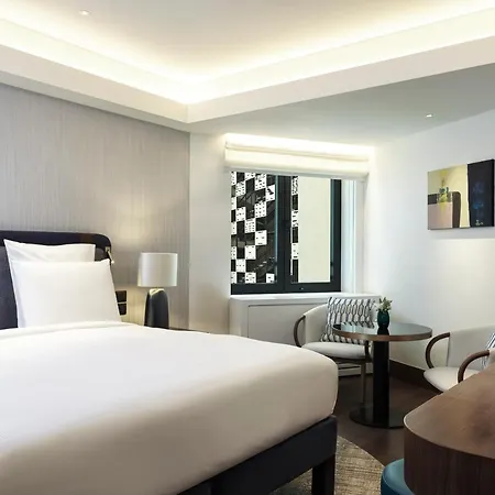 Capital Center - Mgallery Collection Otel 5*