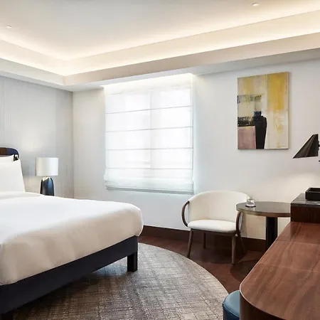 Capital Center - Mgallery Collection Otel