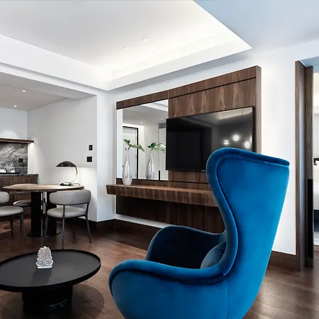 Capital Center - Mgallery Collection 5* Афины